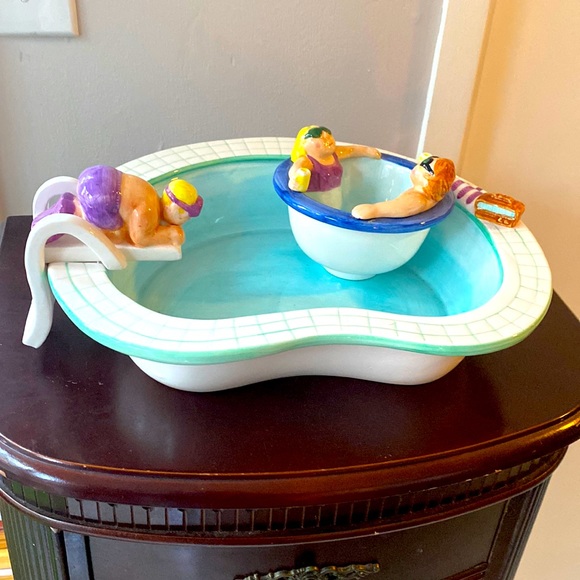 lotus Dining Swimming Pool Hot Tub 995 Ceramic Chips And Dip Set By